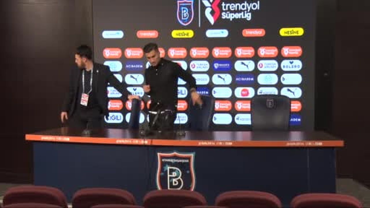 Başakşehir Teknik Direktörü Nuri Şahin, Gaziantep FK maçının ardından yaptığı açıklamada...