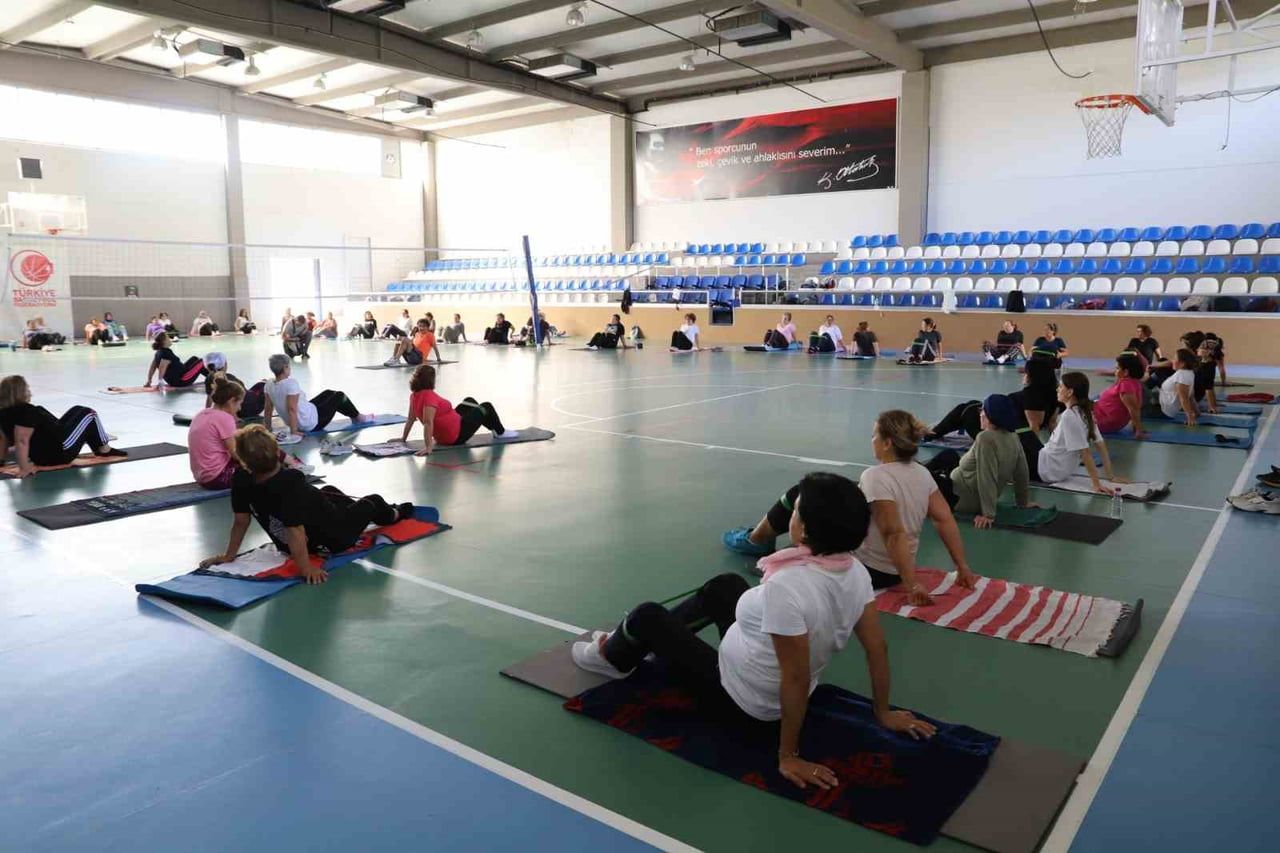 NAZİLLİ’DE SABAH SPORLARI BAŞLADI