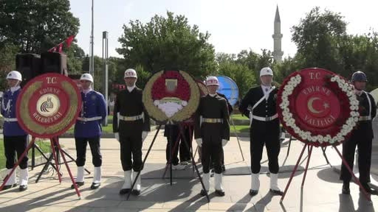 Edirne'de 104 yıllık zaferin gururu Mehmetçikle yeniden yaşandı