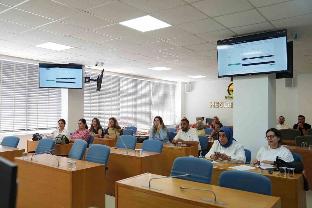 DÜZCE BELEDİYESİ TARAFINDAN PERSONELLERE YÖNELİK HİZMET İÇİ EĞİTİMLER DEVAM EDİYOR. İNSAN...