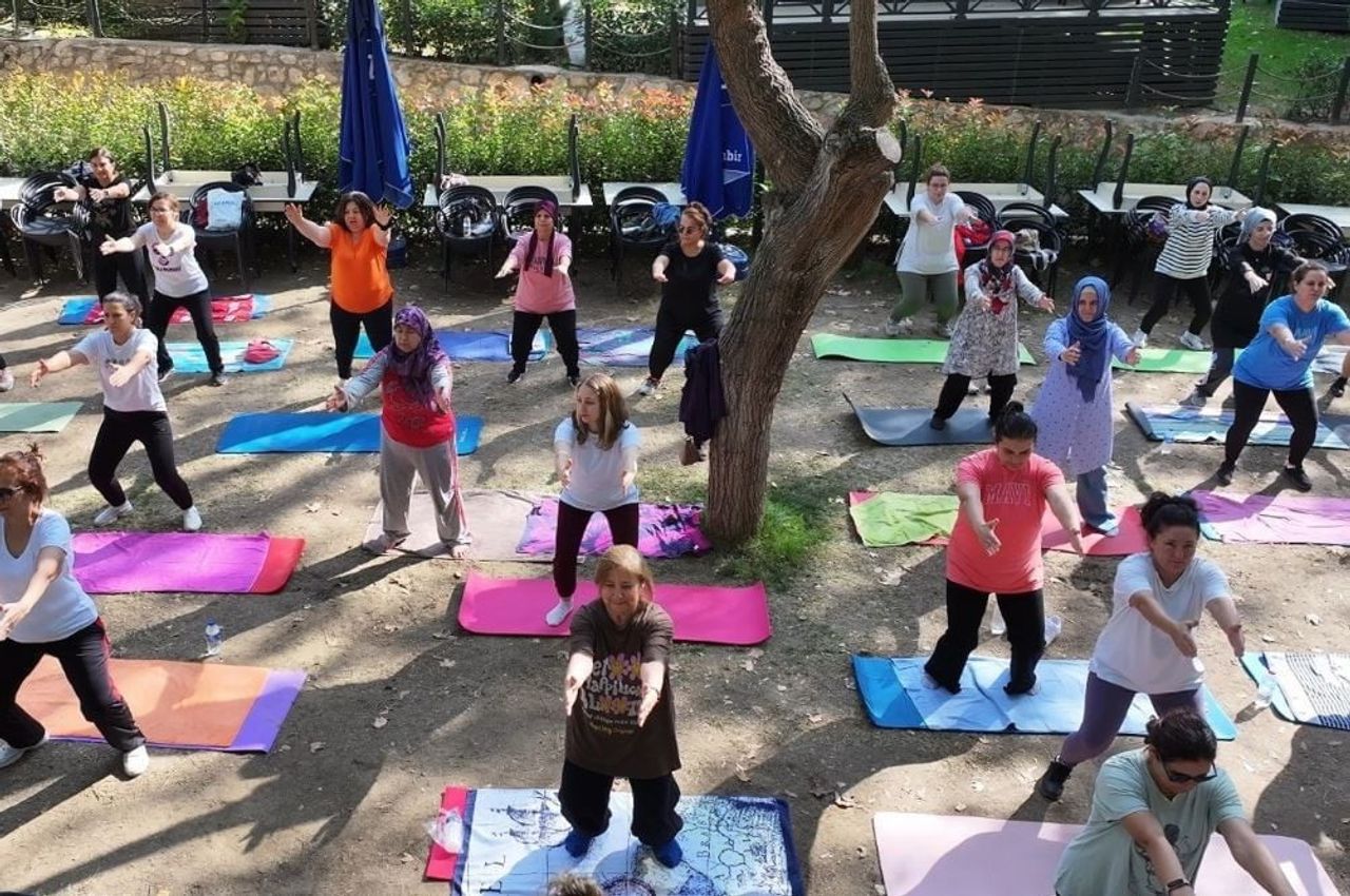 EFELER BELEDİYESİ TARAFINDAN BUGÜN PINARBAŞI MESİRE ALANI'NDA DÜZENLENECEK AÇIK HAVA YOGA...