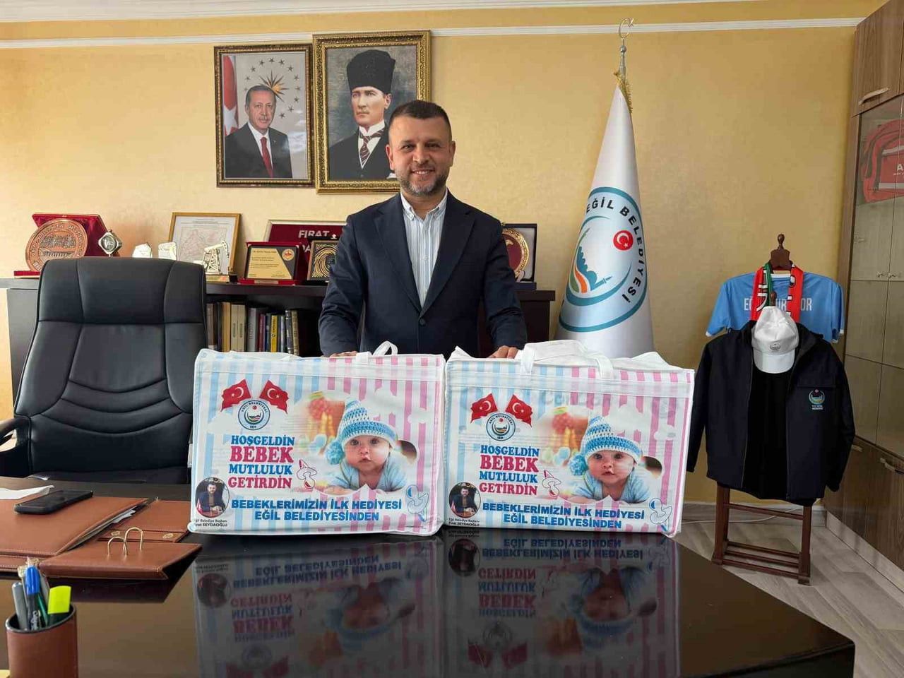 EĞİL BELEDİYE BAŞKANI FIRAT SEYDAOĞLU, HAYATA GÖZLERİNİ YENİ AÇAN HER BEBEĞİN GELECEĞE UZANAN EN...
