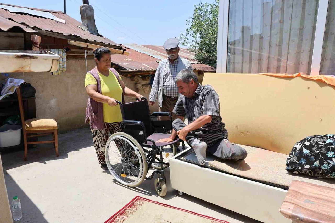 ELAZIĞ'DA YAŞAYAN 3 ÇOCUK ANNESİ GÜLBAHAR YILDIRIM, KAYINVALİDESİNİN VEFATININ ARDINDAN 7 YILDIR...