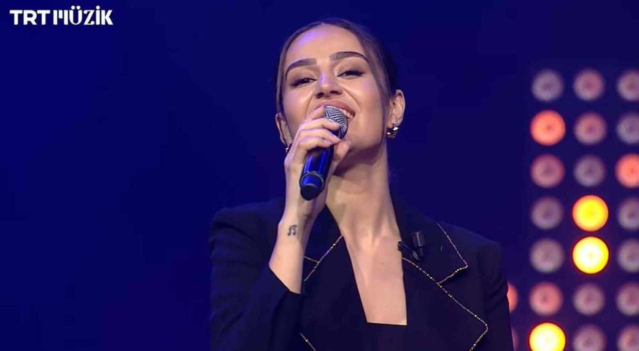 Elif Buse Doğan kimdir?