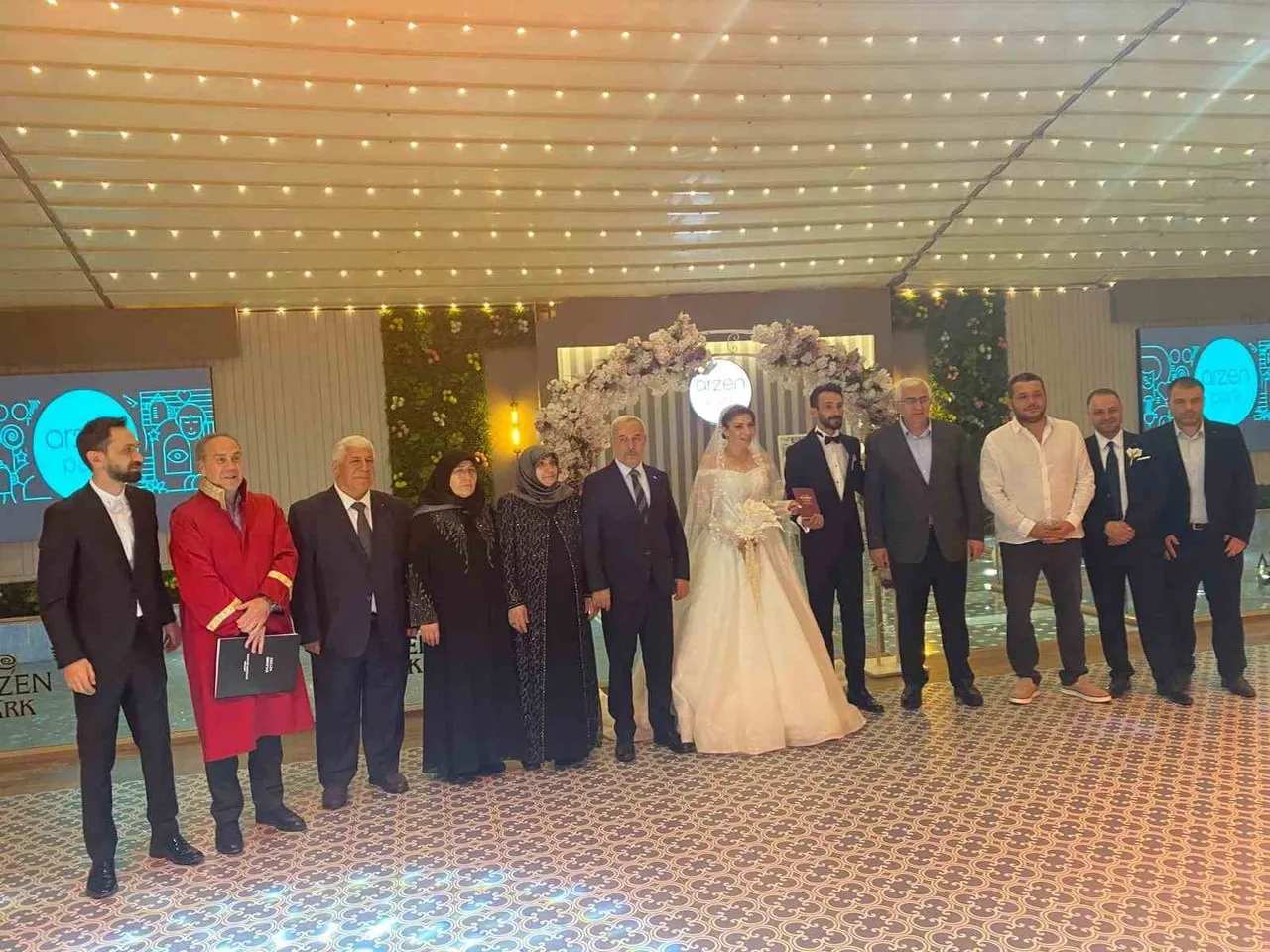 EMARC İNŞAAT YÖNETİM KURULU BAŞKANI GENÇ İŞ İNSANI EMRE AKDAĞ İLE OP. DR. FATMA SERRA SEZER...