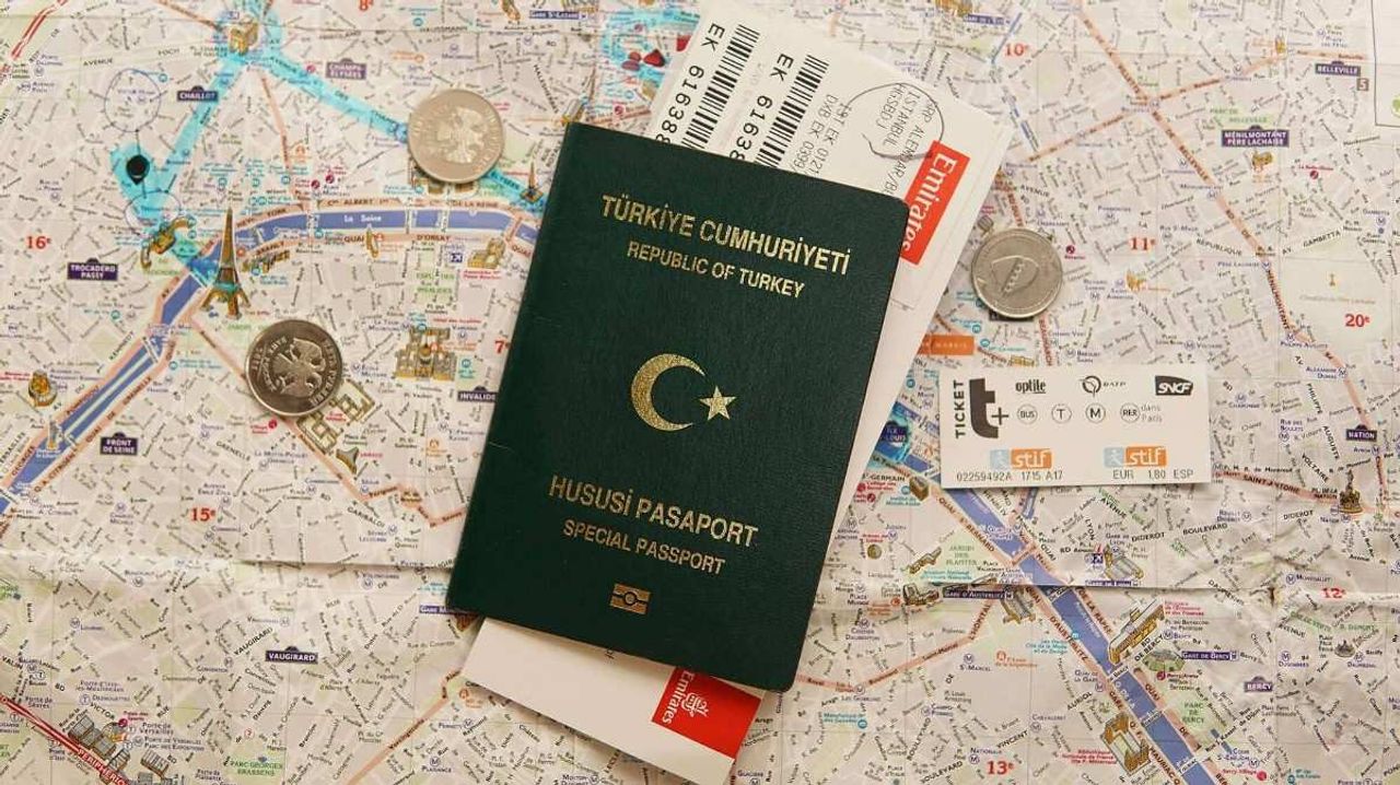 Emekliler yeşil pasaport alabilir mi