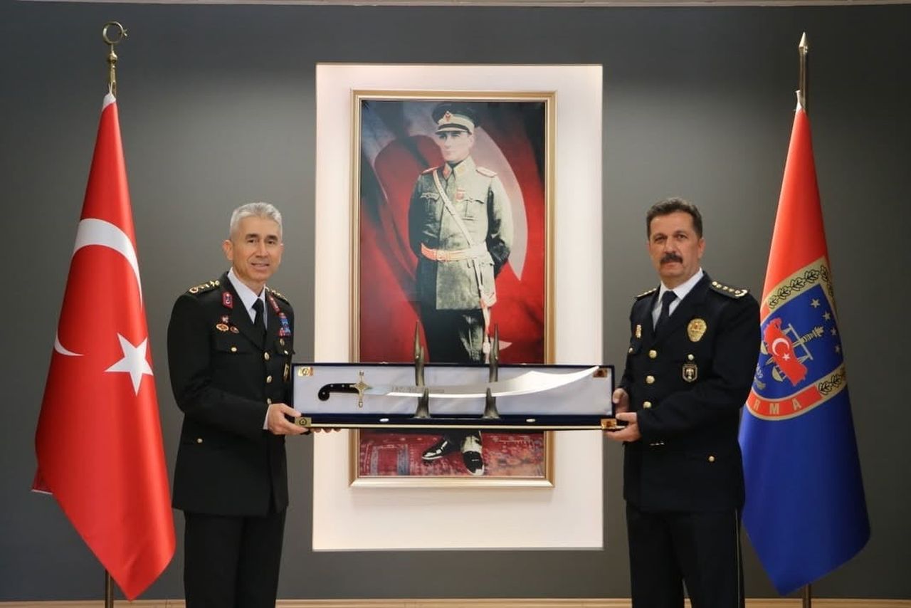 EMNİYET TEŞKİLATINDAN JANDARMA’YA ANLAMLI ZİYARET