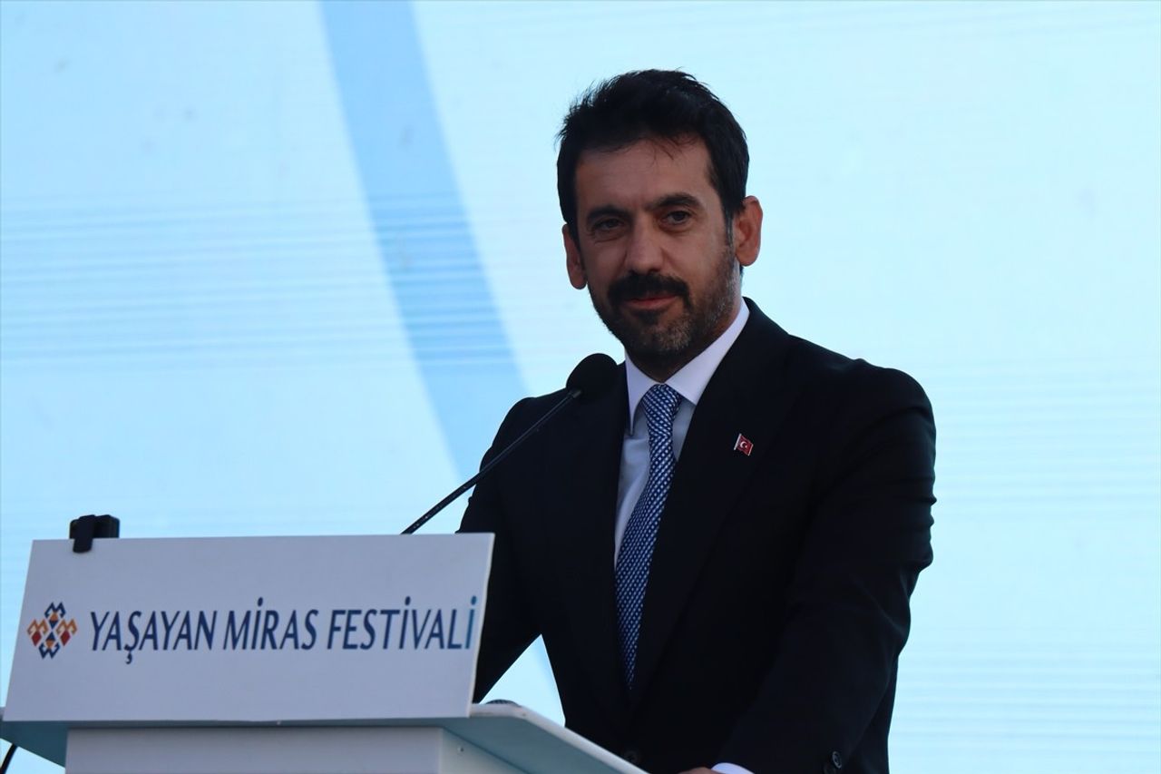Erzincan'da Kültür ve Turizm Bakanlığının katkıları, Valilik ve belediyenin işbirliğiyle...
