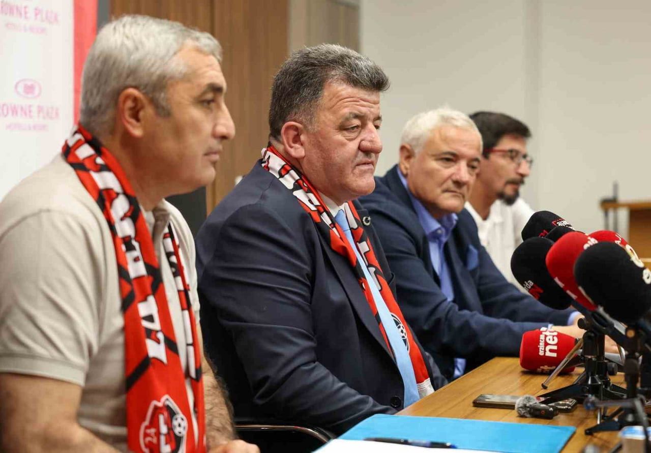 ERZİNCANSPOR İLE ALACAKLILAR ARASINDA AÇIKLAMA POLEMİĞİ