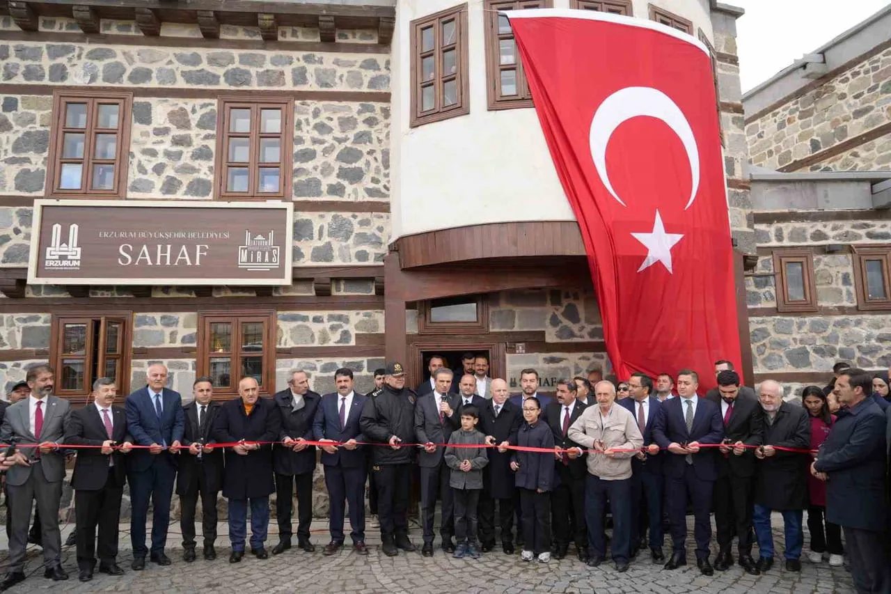 ERZURUM BÜYÜKŞEHİR BELEDİYESİ’NİN ŞEHRİN KÜLTÜREL YAŞAMINA KATKI SUNMAK AMACIYLA HAYATA GEÇİRDİĞİ...