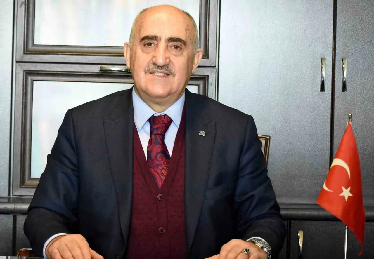 ERZURUM KENT KONSEYİ YÜRÜTME KURULU ADINA BAŞKAN HÜSEYİN TANFER, TÜRK POLİS TEŞKİLATININ...