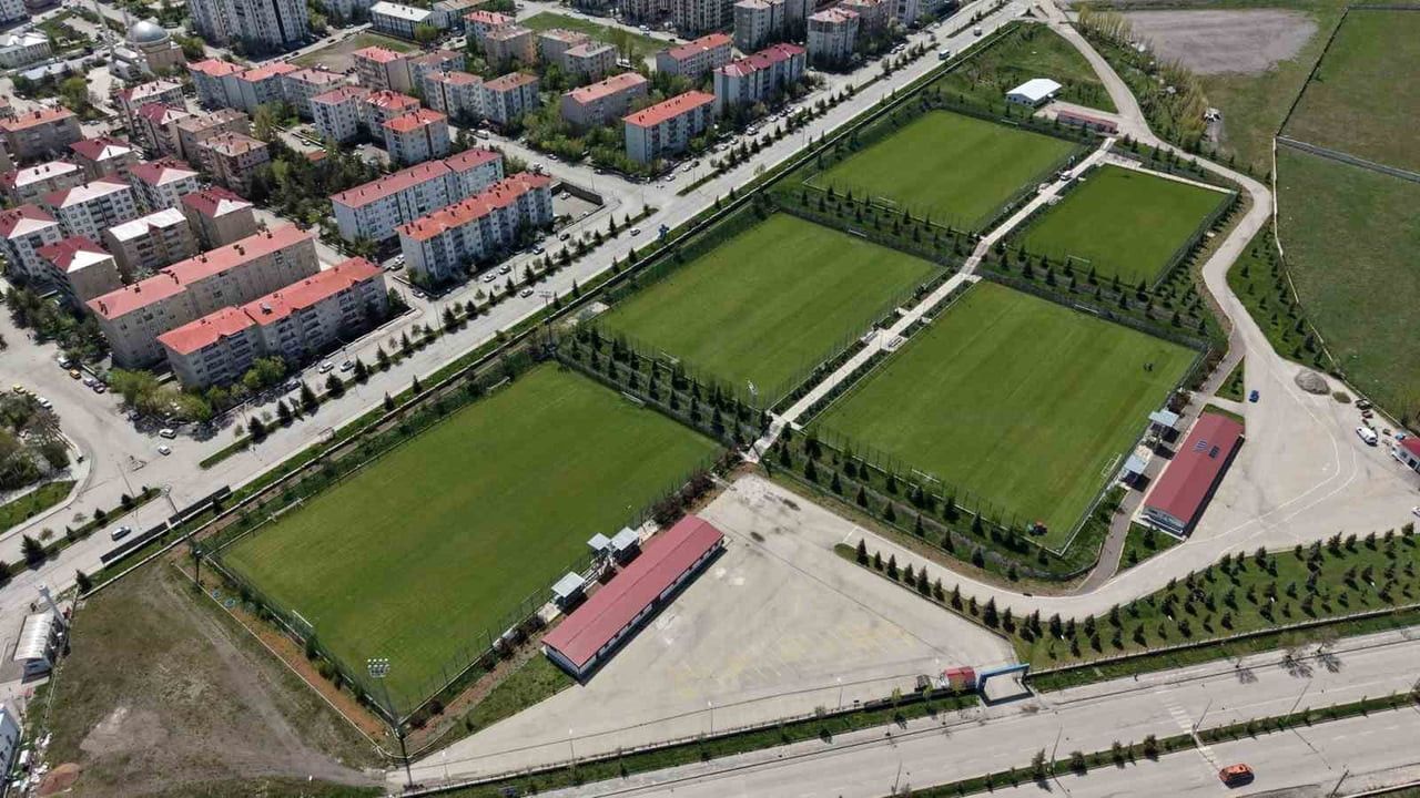 ERZURUM PALANDÖKEN YÜKSEK İRTİFA KAMP MERKEZİ, 2026-2027 SEZONU ÖNCESİNDE DE YERLİ VE YABANCI...