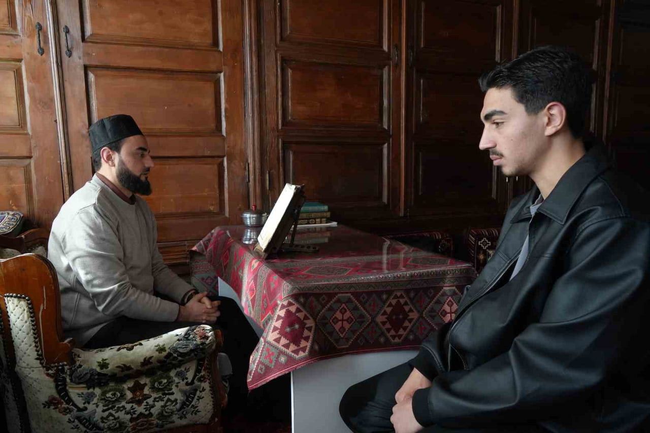 ERZURUM’DA HALEN 39 HAFIZLIK KUR’AN KURSUNDA BİN 782 ÖĞRENCİ EĞİTİMLERİNİ SÜRDÜRÜYOR. KUR'AN-I...