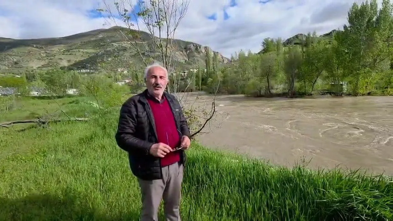 ERZURUM’UN İSPİR İLÇESİNDE HAVA SICAKLIKLARININ ANİDEN ARTMASI VE YÜKSEK KESİMLERDEKİ KARLARIN...