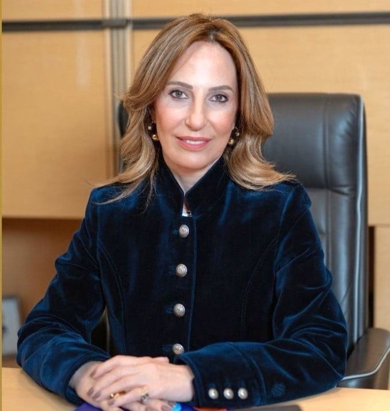 ESİN GÜRAL ARGAT