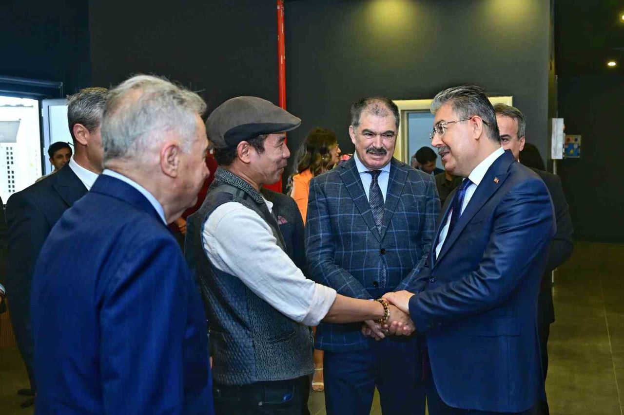 ESKİŞEHİR VALİLİĞİ HİMAYELERİNDE DÜZENLENEN "AHDE VEFA RESİM SERGİSİ"NİN AÇILIŞ PROGRAMI...