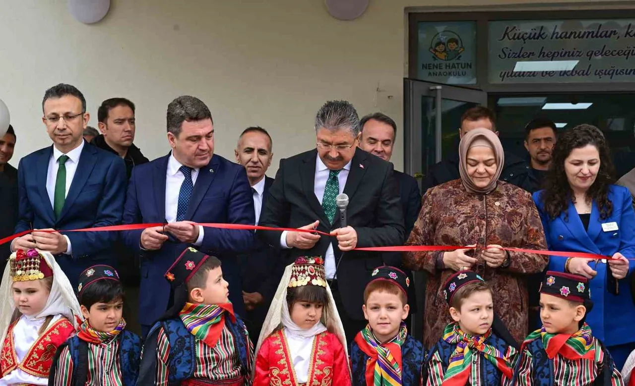 ESKİŞEHİR VALİLİĞİ HİMAYELERİNDE KAMU KAYNAKLARIYLA YAPIMI TAMAMLANAN NENE HATUN ANAOKULU'NUN...