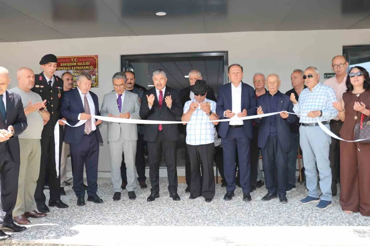 ESKİŞEHİR VALİSİ DR.ERDİNÇ YILMAZ VE TEPEBAŞI KAYMAKAMI SADETTİN YÜCEL BAŞTA OLMAK ÜZERE İL...