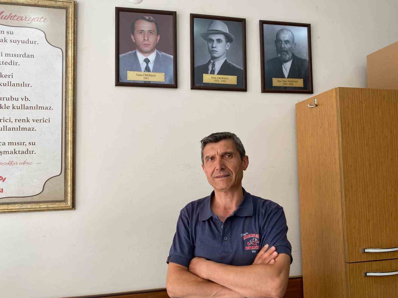ESKİŞEHİR'DE BOZACI ESNAFI OLAN ADEM KÖROĞLU 1925 YILINDA BAŞLAYAN BOZA ÜRETİM GELENEĞİNİ ARADAN...