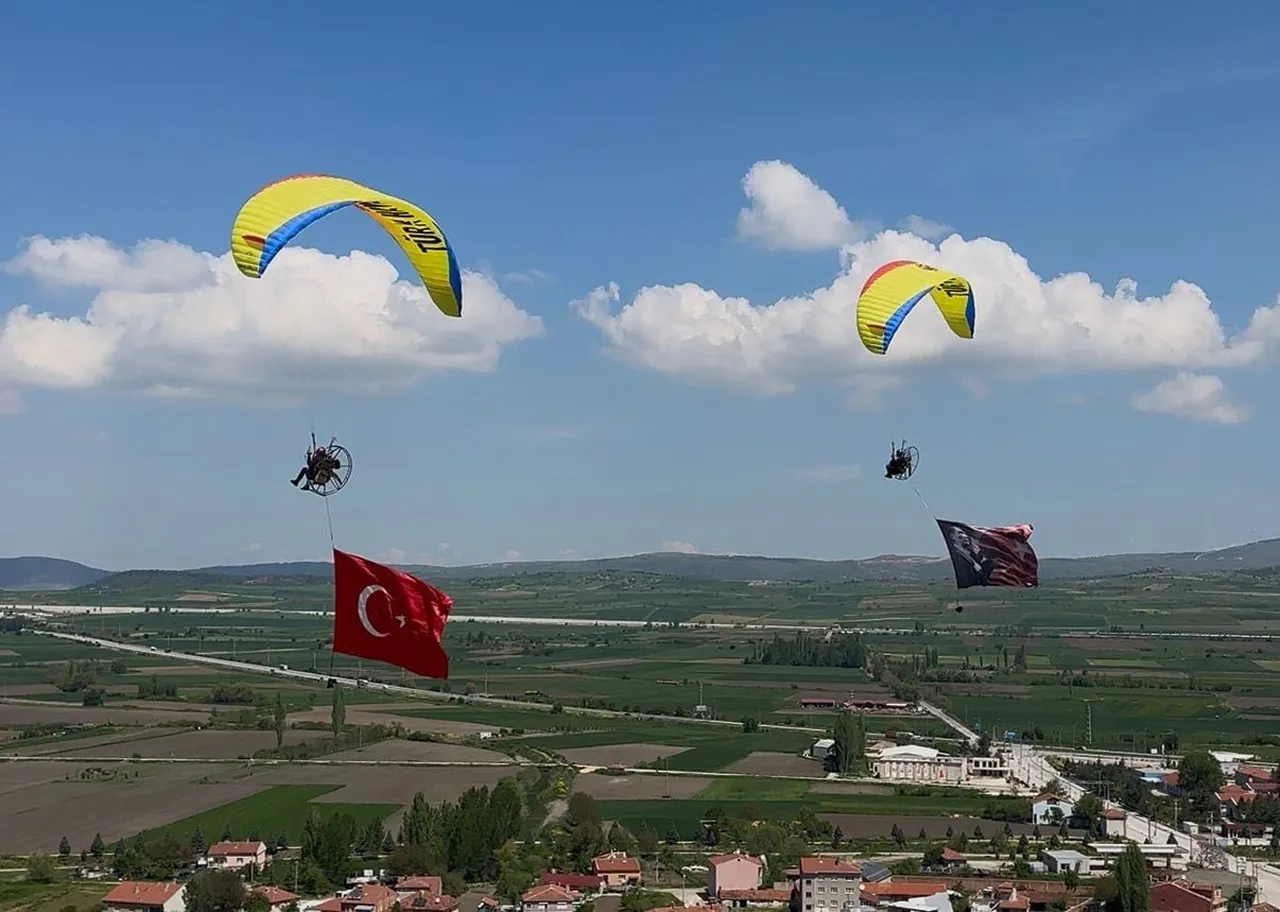 ESKİŞEHİR’DE BULUNAN TÜRK HAVA KURUMU (THK) İNÖNÜ HAVACILIK EĞİTİM MERKEZİ’NDE PİLOTLAR...