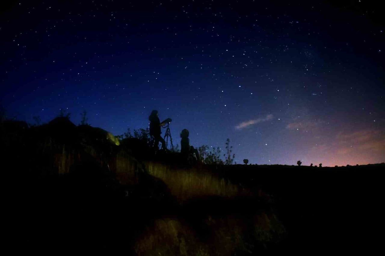 ŞIRNAK’TA İLK KEZ GECE YILDIZ FOTOĞRAFÇILIĞI ÇEKİMİ GERÇEKLEŞTİRİLDİ