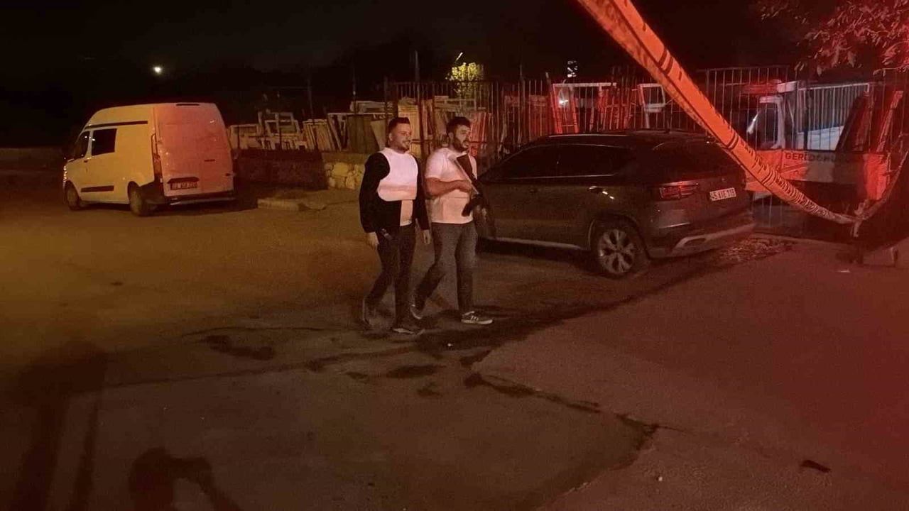 ADIYAMAN’DA, ‘YÜKSEK SESLİ MÜZİK’ MESELESİ DOLAYISIYLA ÇIKAN SİLAHLI ÇATIŞMADA ÇOK SAYIDA KİŞİ...