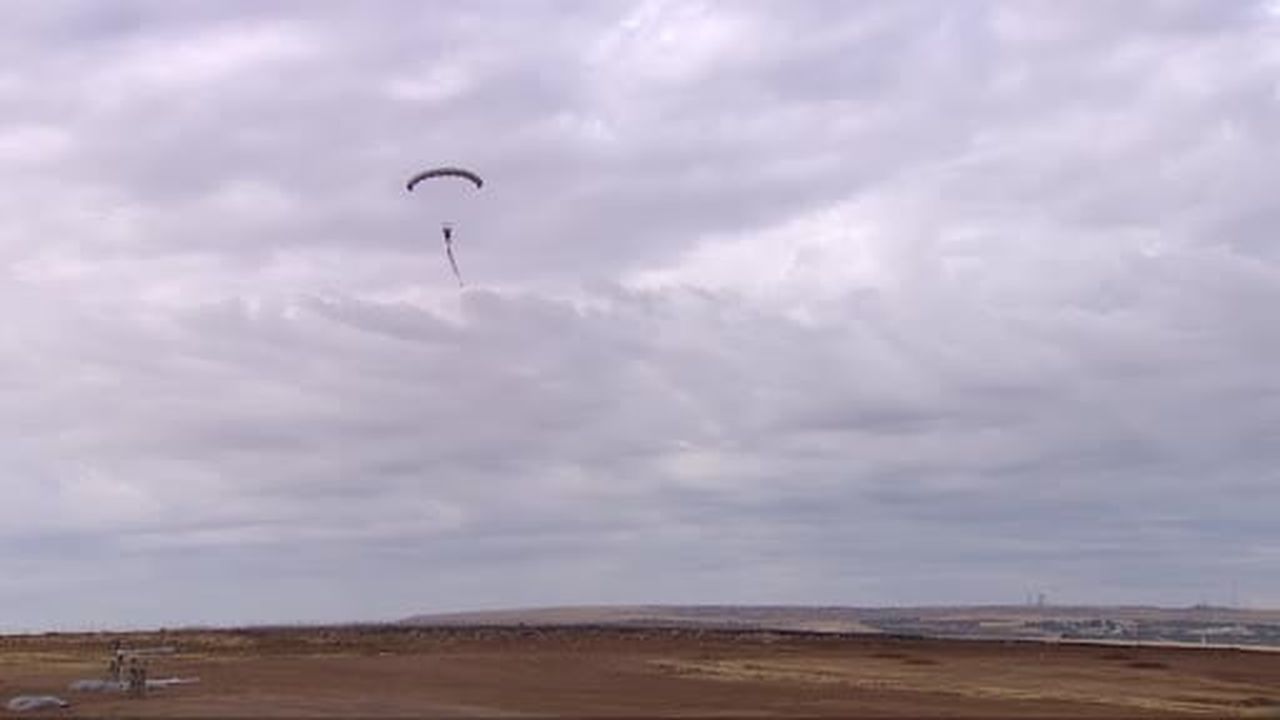 TEKNOFEST'te paramotor gösterisi