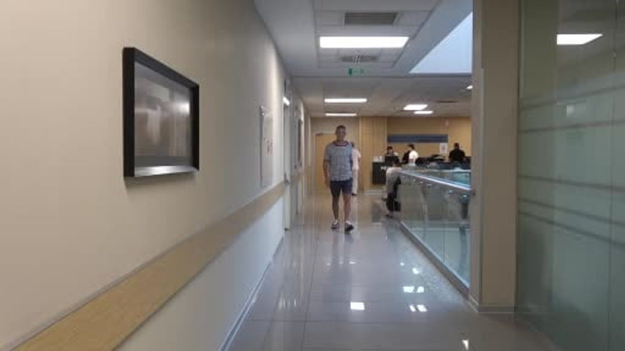 Doktorların 12 ay ömür biçtiği İngiliz hasta, yüksek riskli ameliyat için Türkiye'yi tercih...