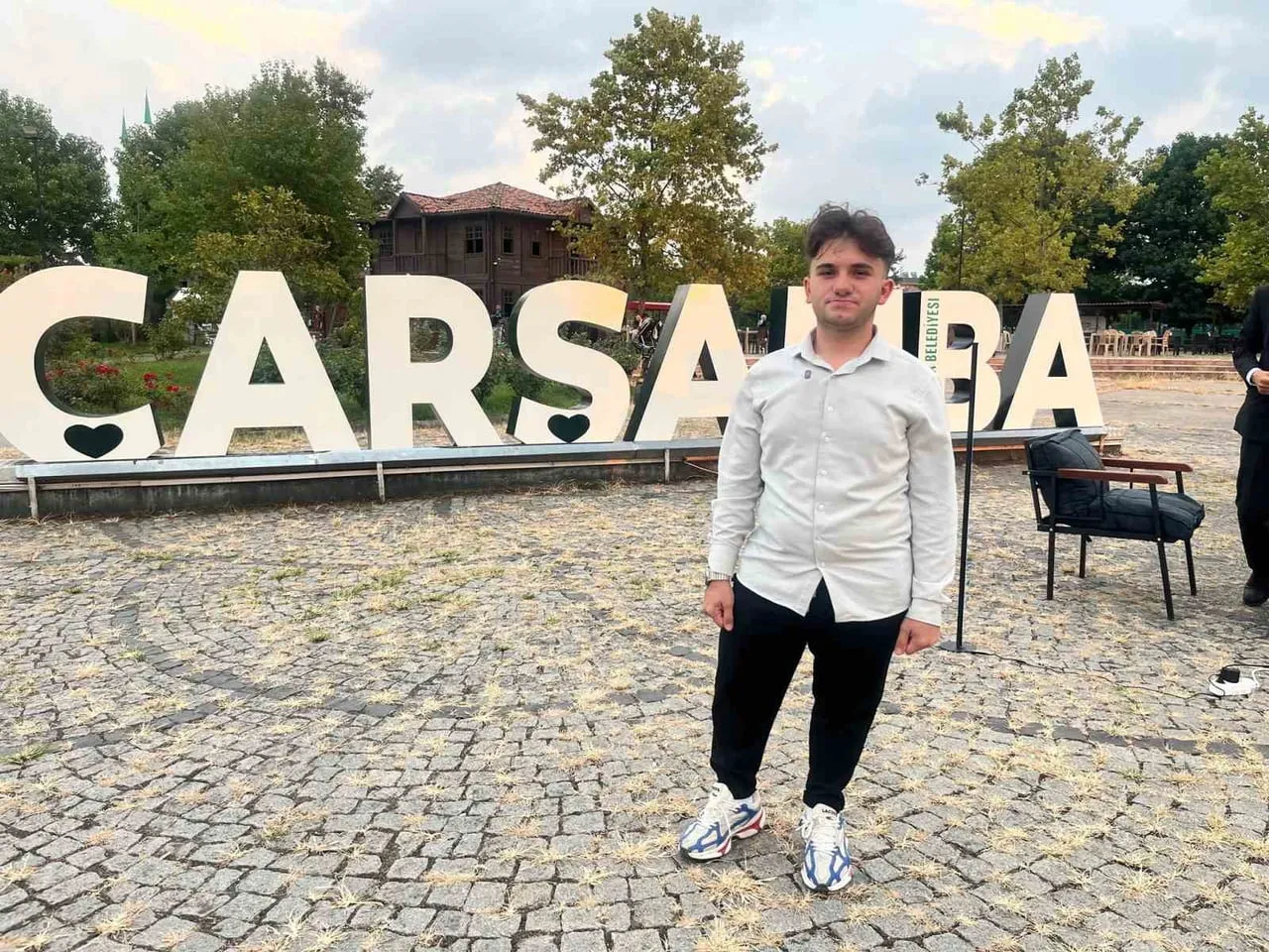 SAMSUN'UN ÇARŞAMBA İLÇESİNDE ÇOCUKLUĞUNDA YAKALANDIĞI CAM KEMİK HASTALIĞIYLA MÜCADELE EDEN VOLKAN...