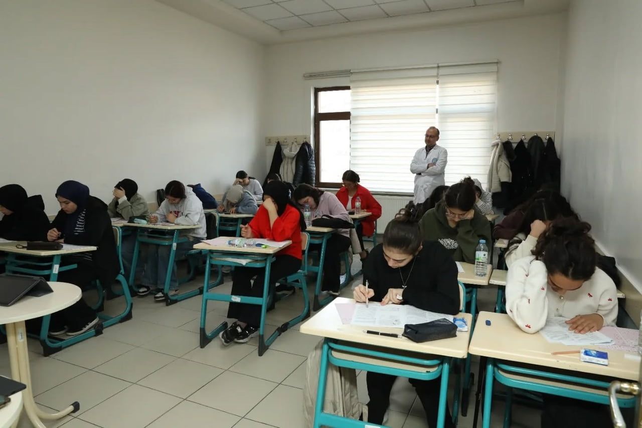 KAYSERİ BÜYÜKŞEHİR BELEDİYESİ BÜNYESİNDE HİZMET VEREN GENÇ KAYMEK; 2026 LGS VE YKS SONUÇLARINDA...