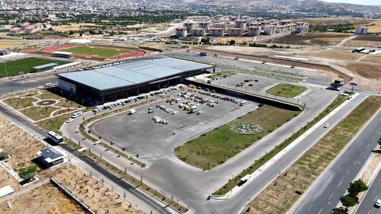 ELAZIĞ BELEDİYESİ ŞEHİRLER ARASI OTOBÜS TERMİNALİ, GOOGLE ÜZERİNDEN YAPILAN KULLANICI...