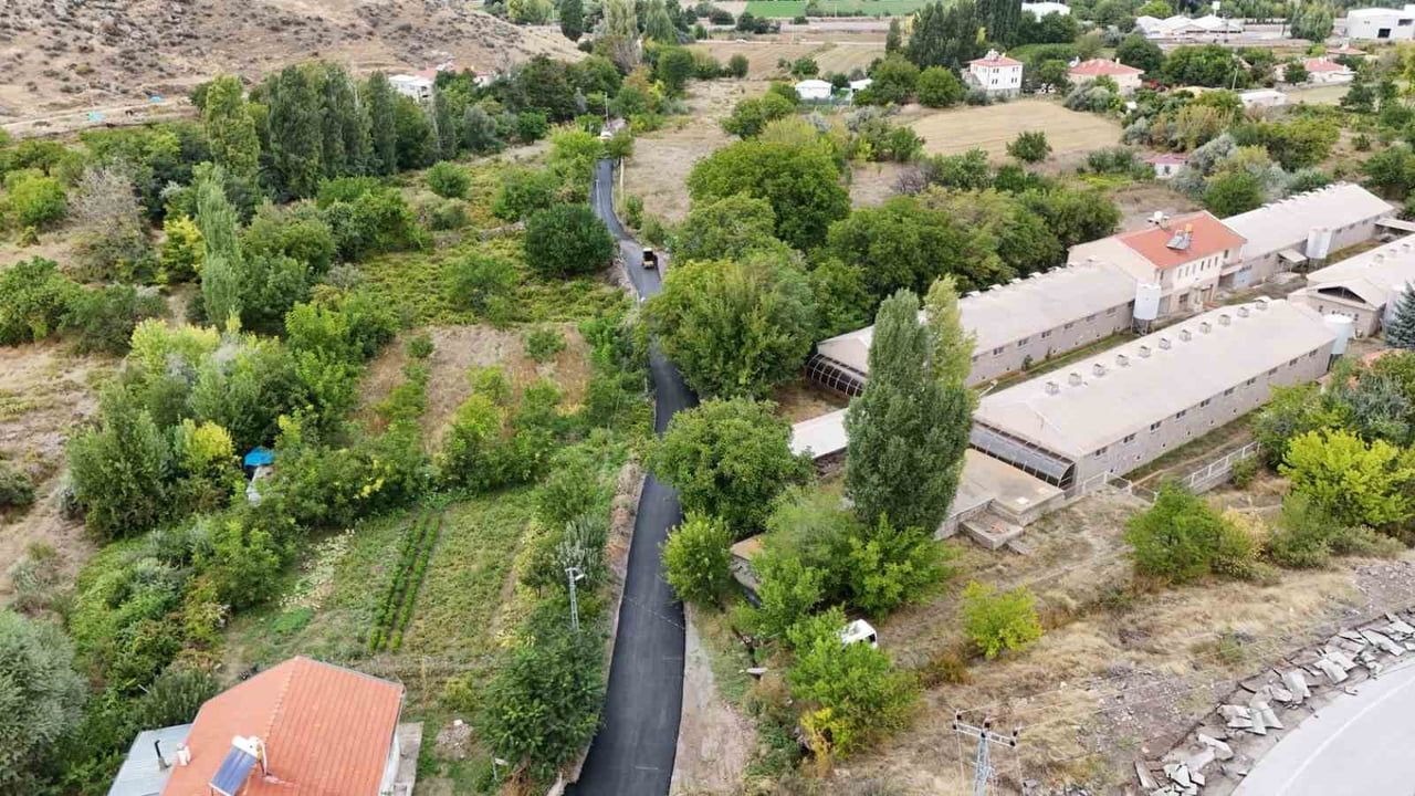 MELİKGAZİ BELEDİYESİ, İLÇEDE ULAŞIMI DAHA GÜVENLİ VE KONFORLU HALE GETİRMEK VE KIRSAL ALANLARDAKİ...