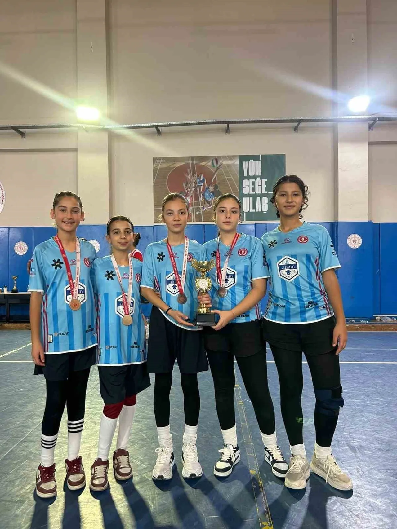 MUĞLA’DA HOKEY HEYECANI U14 LİGİ’NDE SÜRÜYOR