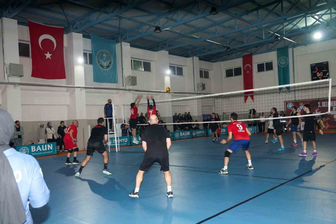 VOLEYBOL