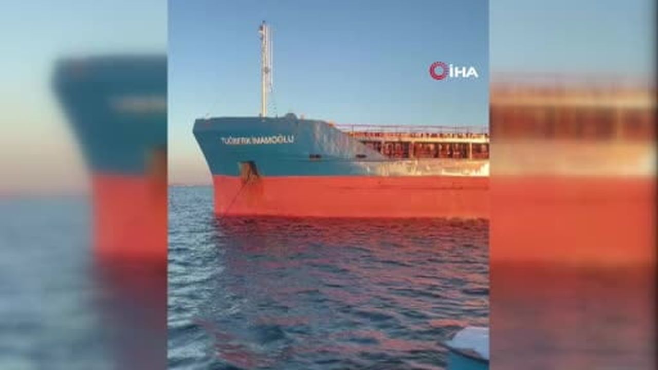 MSB: "İlk günden itibaren kaza bölgesinde çalışmalarını sürdüren Deniz Kuvvetlerimizin TCG Akın...