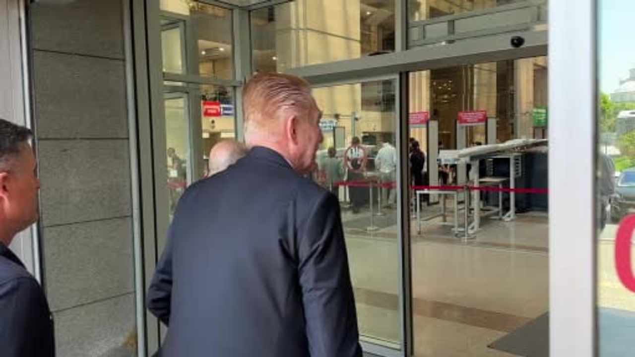 Ahbaplar Suç Örgütü soruşturması kapsamında gazeteci Uğur Dündar adliyeye geldi