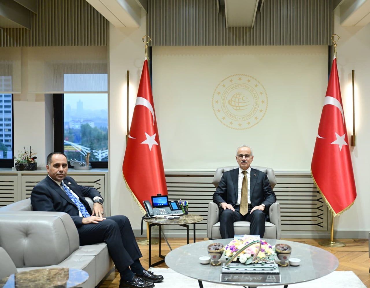 AK PARTİ MERSİN MİLLETVEKİLİ ALİ KIRATLI, ULAŞTIRMA VE ALTYAPI BAKANI ABDÜLKADİR URALOĞLU İLE...