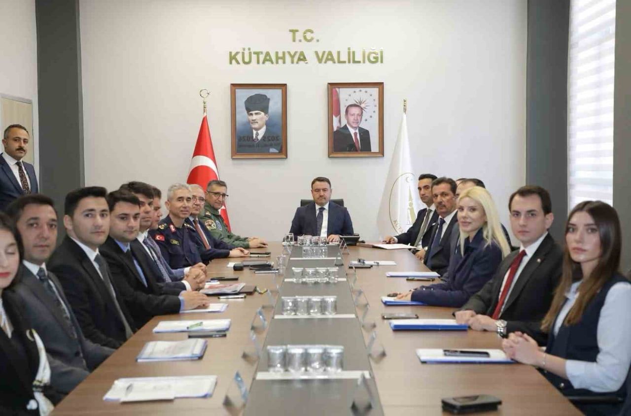 KÜTAHYA’DA GÜVENLİK VE ASAYİŞ MASAYA YATIRILDI