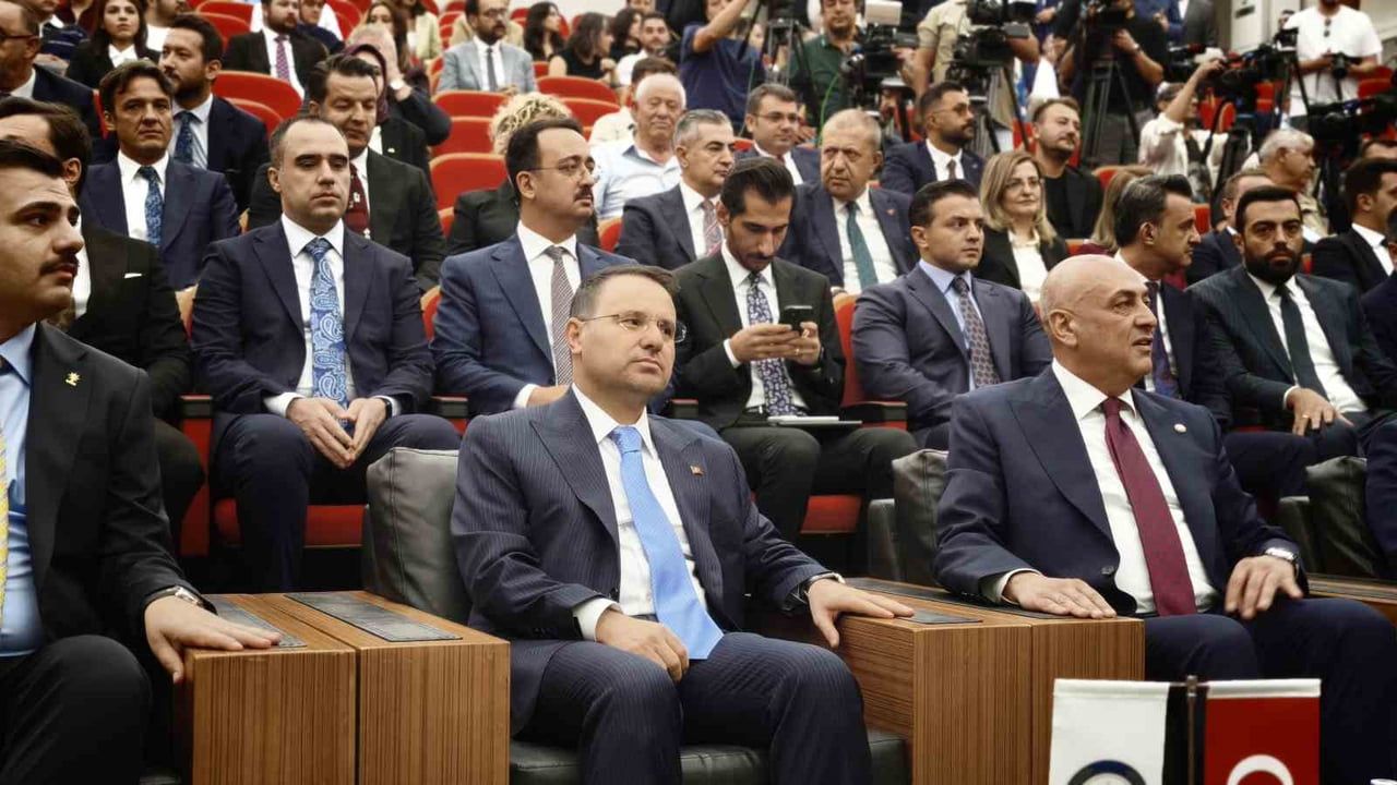 ADALET BAKANI AKIN GÜRLEK, ANKARA 2 NO'LU BAROSU'NUN 2026-2027 ADLİ YIL AÇILIŞ PROGRAMI'NA...