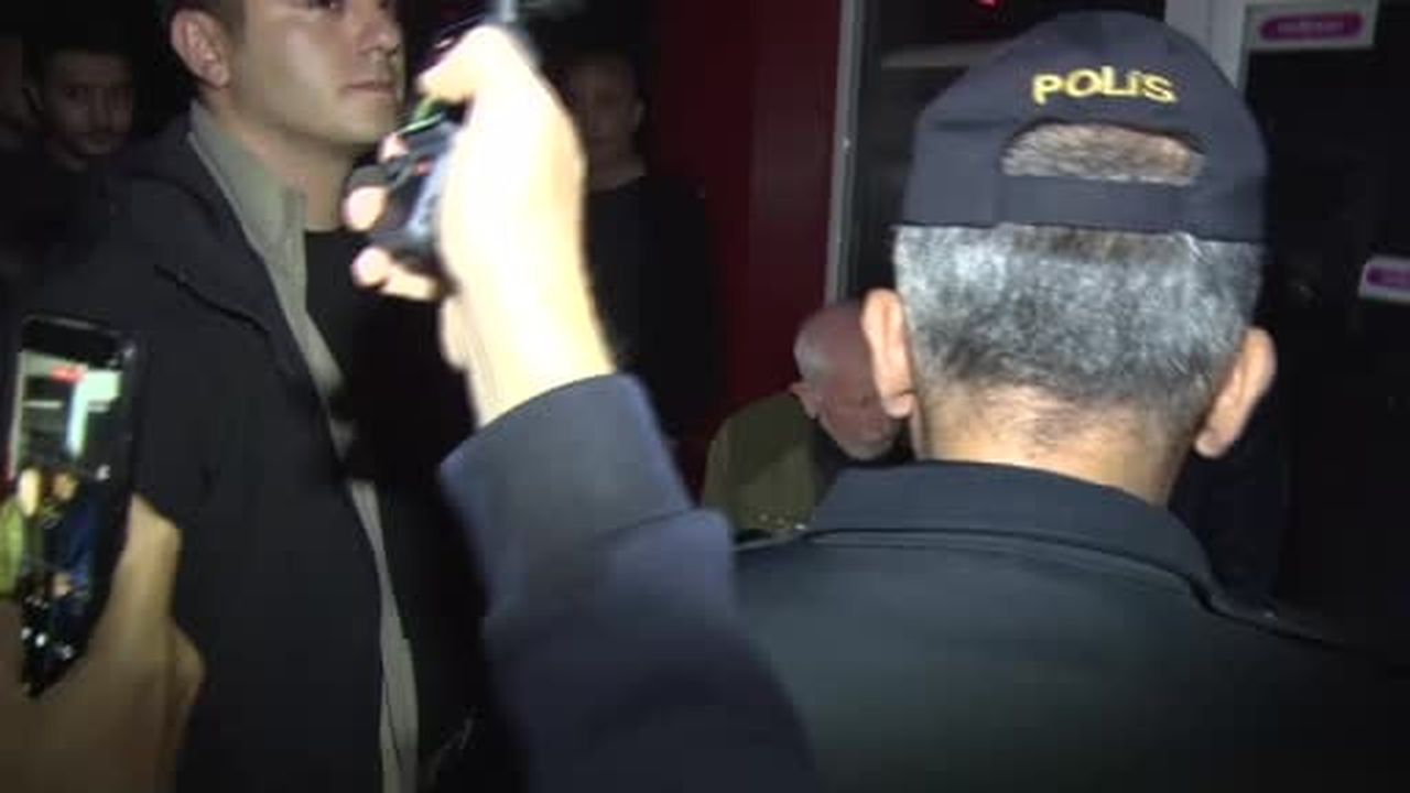 Zonguldak'ta çöken binada yaşlı kadının cansız bedenine ulaşıldı