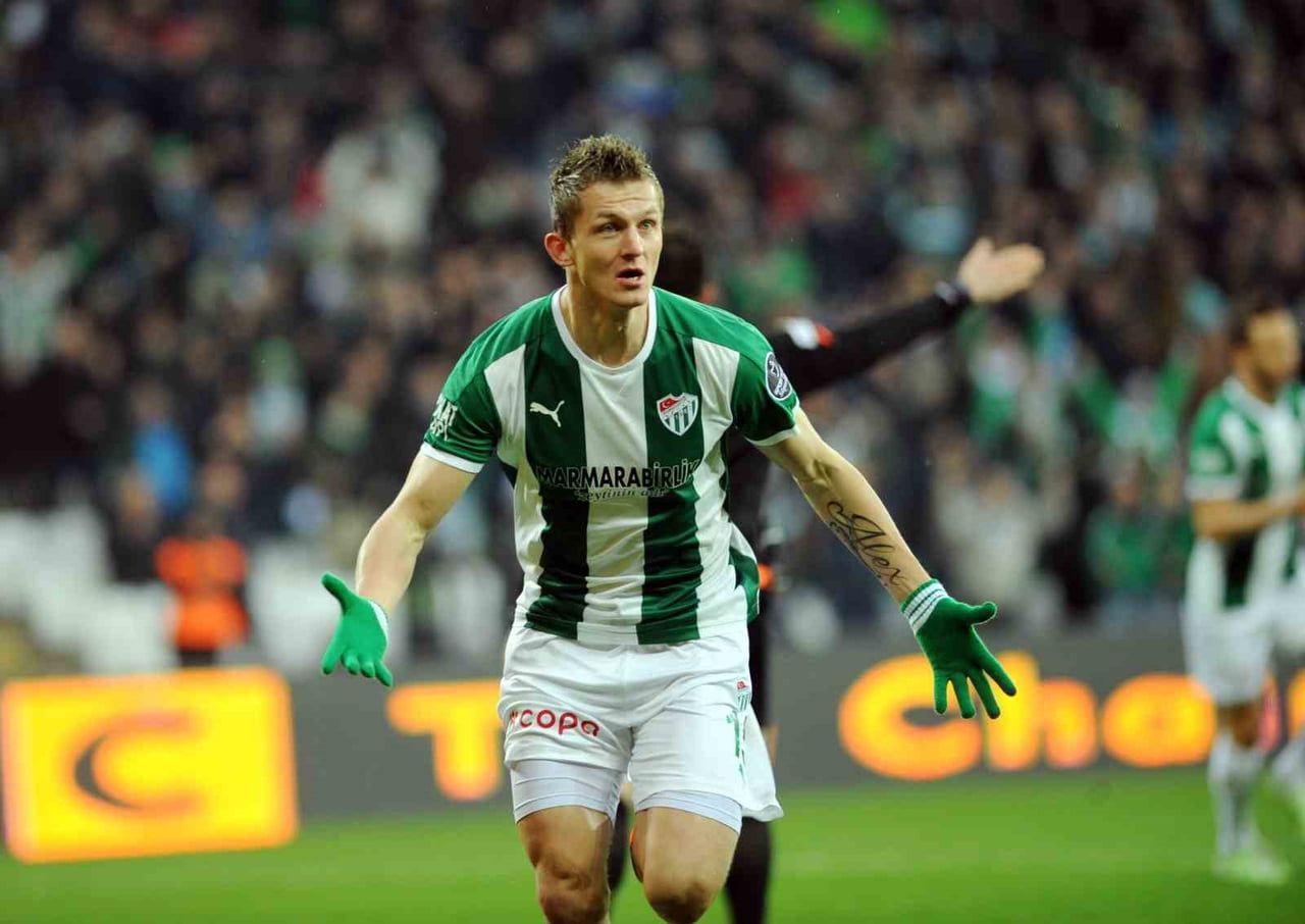 TOMAS NECİD BİR DÖNEM BURSASPOR FORMASI GİYMİŞTİ (ARŞİV)