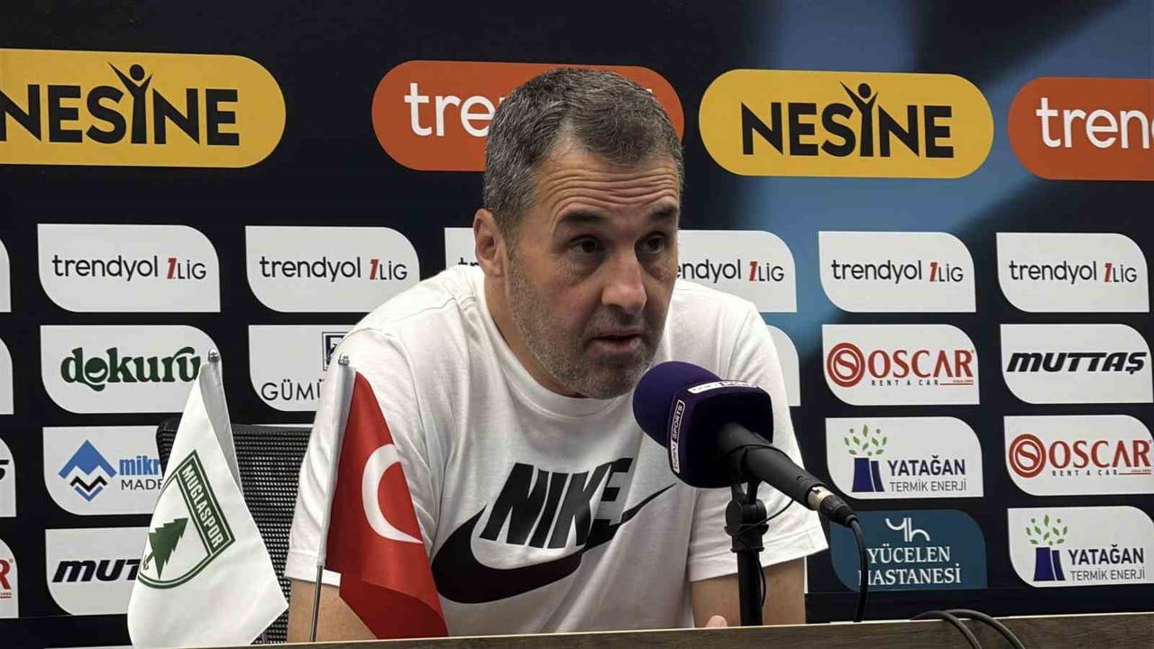 MUĞLASPOR TEKNİK DİREKTÖRÜ YALÇIN KOŞUKAVAK, VANSPOR FK MAÇININ ARDINDAN, "4 HAFTADIR GOL YEMEYEN...