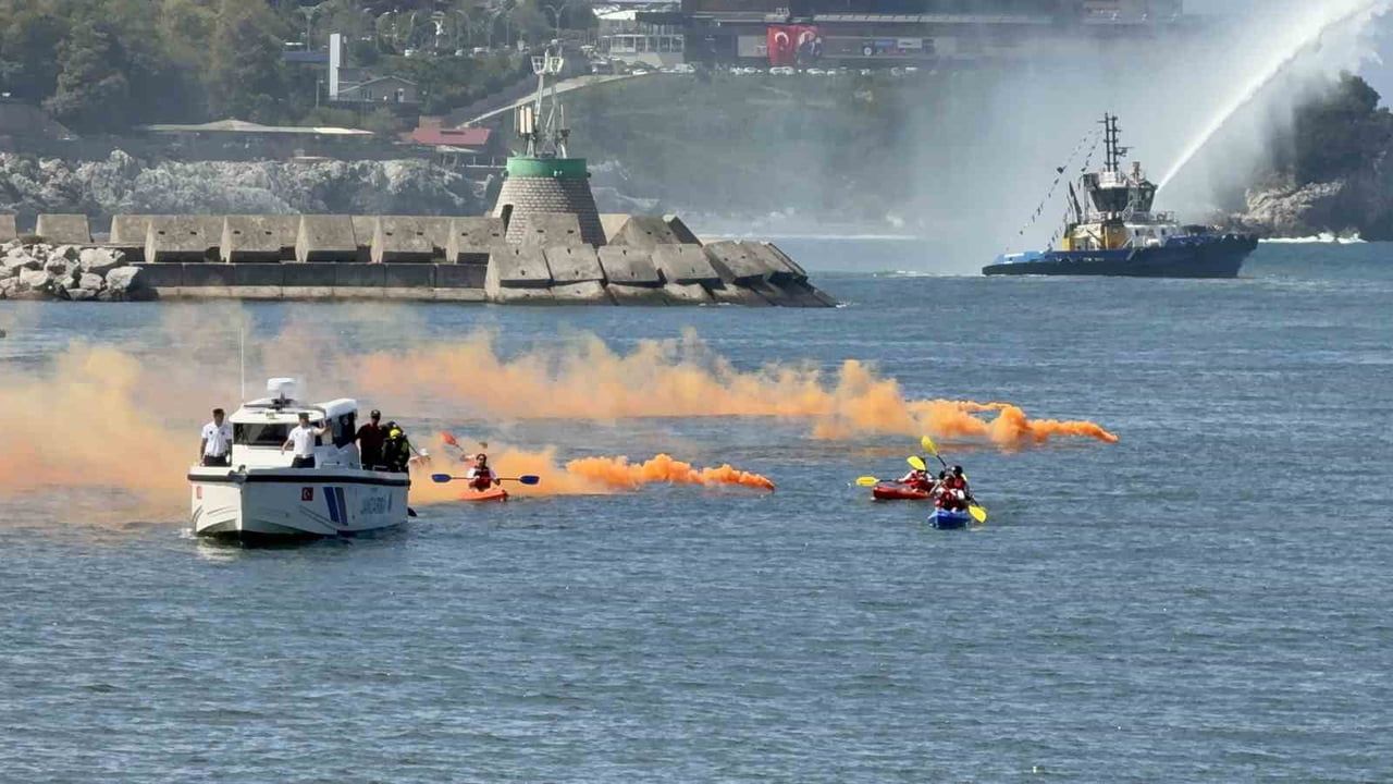 ZONGULDAK’TA 30 AĞUSTOS ZAFER BAYRAMI’NIN 104. YIL DÖNÜMÜ, DÜZENLENEN ÇELENK SUNMA, TEBRİKAT VE...