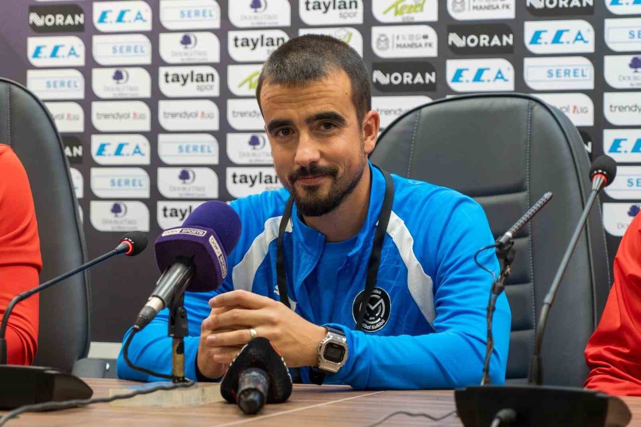 MANİSA FK TEKNİK SORUMLUSU NİKON EL MAESTRO