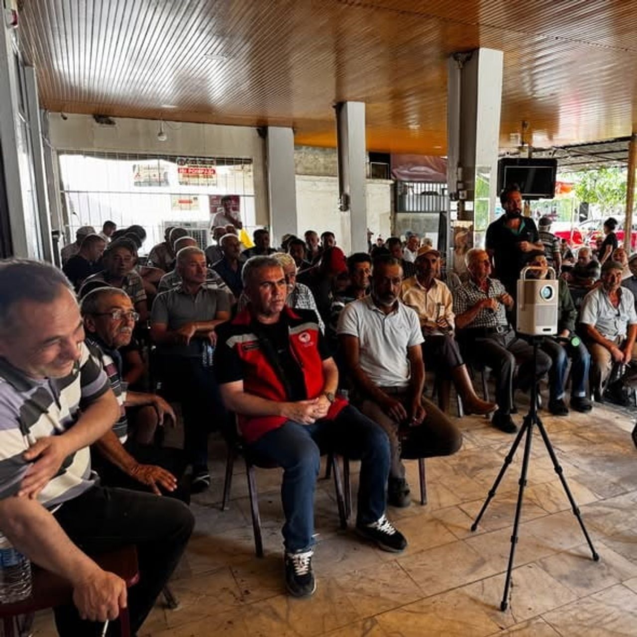 TARIM VE ORMAN BAKANLIĞI TARAFINDAN ÜLKE GENELİNDE SÜRDÜRÜLEN 'CUMA BULUŞMALARI' PROGRAMI...