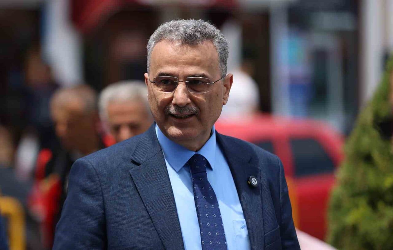 SAMSUN’UN İLKADIM BELEDİYE BAŞKANI İHSAN KURNAZ, SÖZ VERDİKLERİ 34 PROJENİN 17’SİNİ HAYATA...