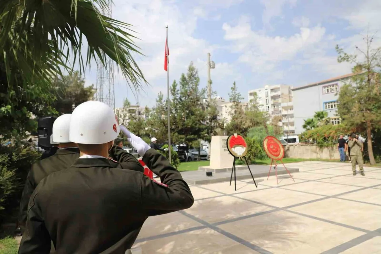 CİZRE’DE, 30 AĞUSTOS ZAFER BAYRAMI’NIN 104. YIL DÖNÜMÜ DÜZENLENEN TÖRENLE COŞKUYLA...