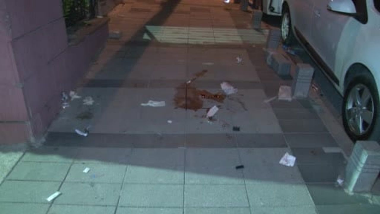 Bahçelievler'de silahlı saldırı: 2 yaralı