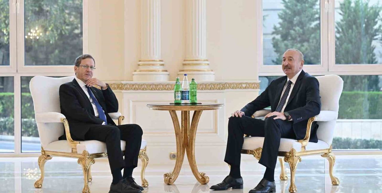 AZERBAYCAN CUMHURBAŞKANI İLHAM ALİYEV, BAŞKENT BAKÜ'DE İSRAİL CUMHURBAŞKANI ISAAC HERZOG İLE BİR...