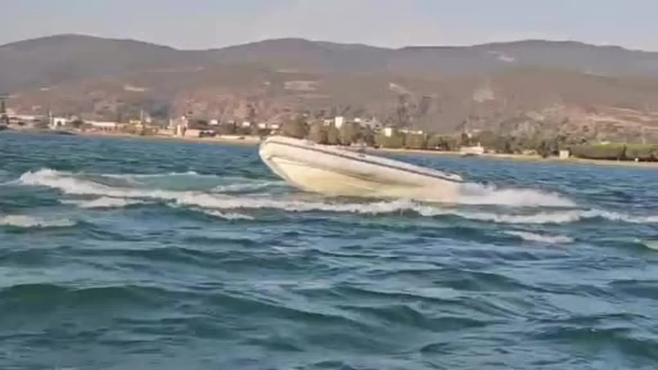 İznik Gölü'nde tekneden düşen 3 kişiden biri yaralandı
